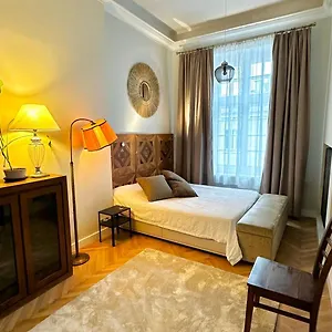  Apartment 4m High In Heart Of Warsaw!