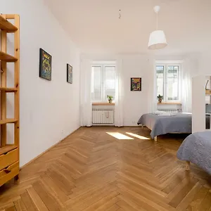  Apartment Royal Route For 10 People
